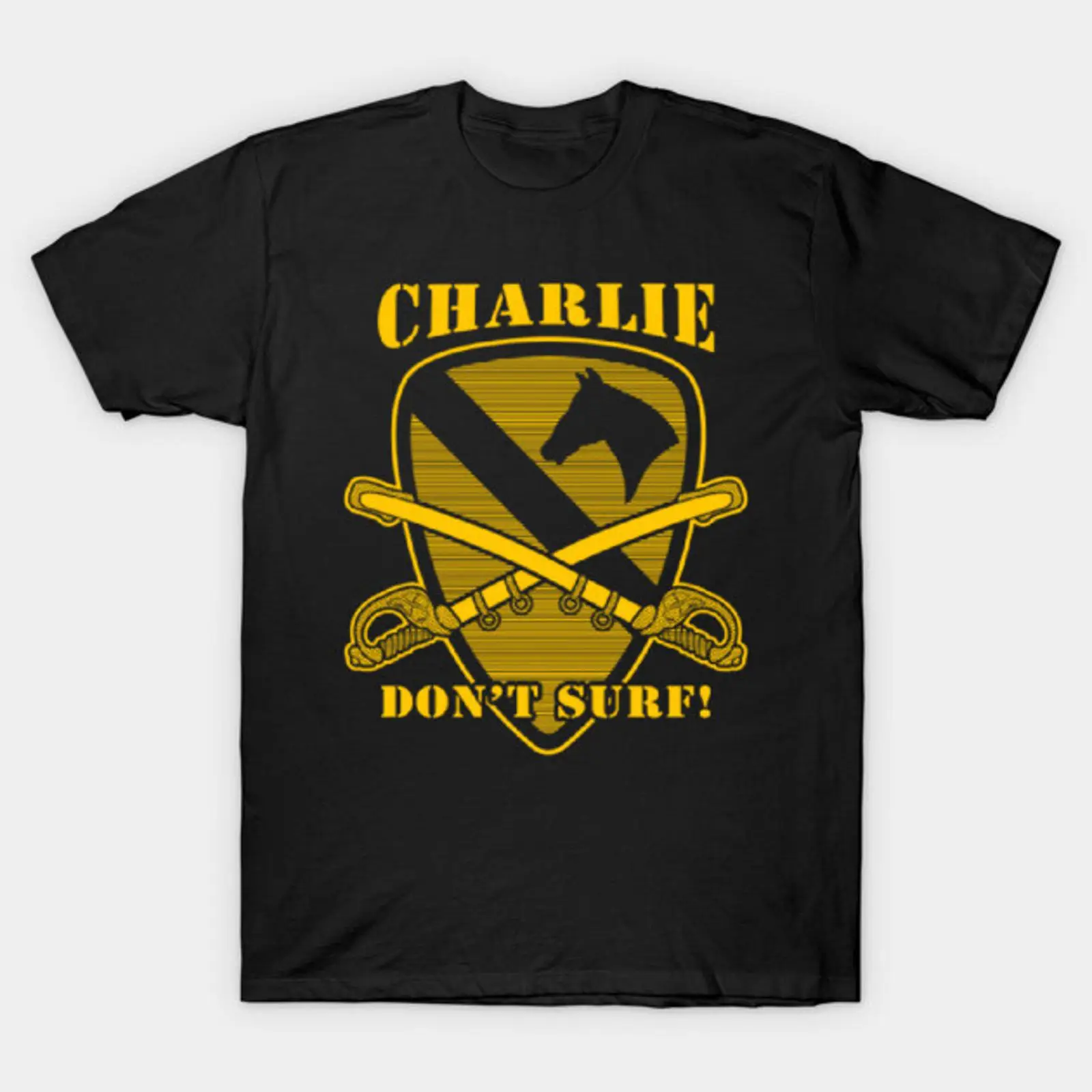 Vintage Fashion Now - เสื้อยืด Apocalypse Now quote Charlie don't