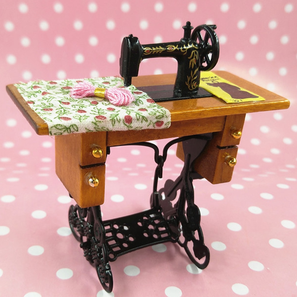Vintage Fashion Houses - เฟอร์นิเจอร์บ้านตุ๊กตา เฟอร์นิเจอร์บ้านตุ๊กตา เครื่องจักรเย็บผ้าจิ๋วสไตล์วินเทจ อุปกรณ์ตกแต่งห้อง เฟอร์นิเจอร์บ้านตุ๊กตาขนาด 1:12