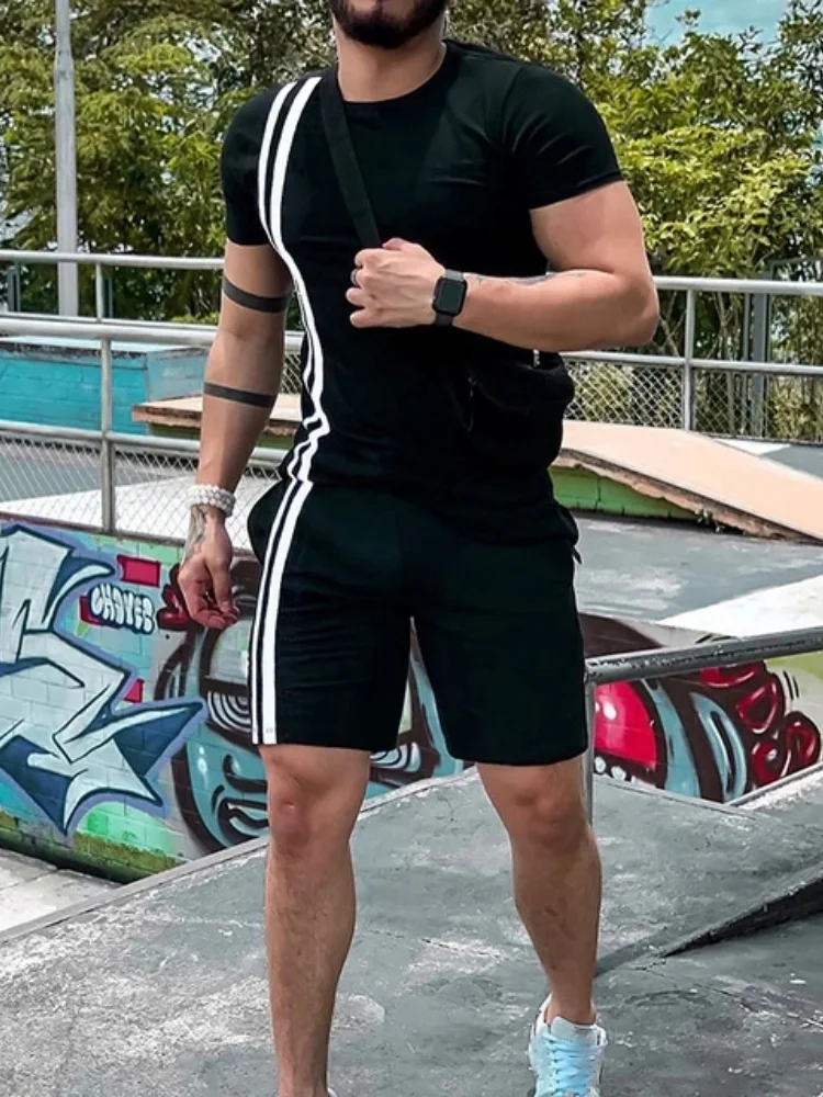 Vintage Fashion Streetwear - ชุดแฟชั่นใหม่ เสื้อยืดแขนสั้นพิมพ์ลายสไตล์ฮาราจูกุ กางเกงขาสั้น ชุดลำลอง 2 ชิ้น