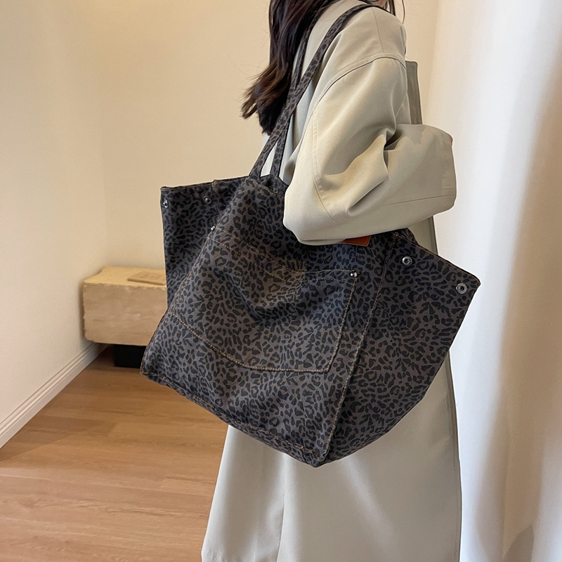 กระเป๋าถือลายเสือดาว กระเป๋าสะ - Vintage Fashion Shop บทวิจารณ์และราคา