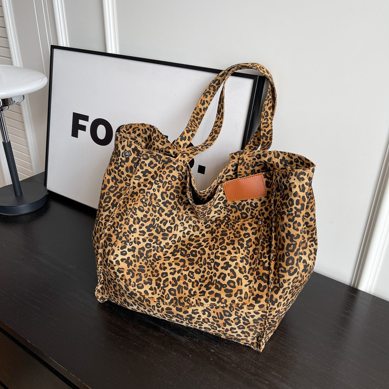 กระเป๋าถือลายเสือดาว กระเป๋าสะ - Vintage Fashion Shop บทวิจารณ์และราคา