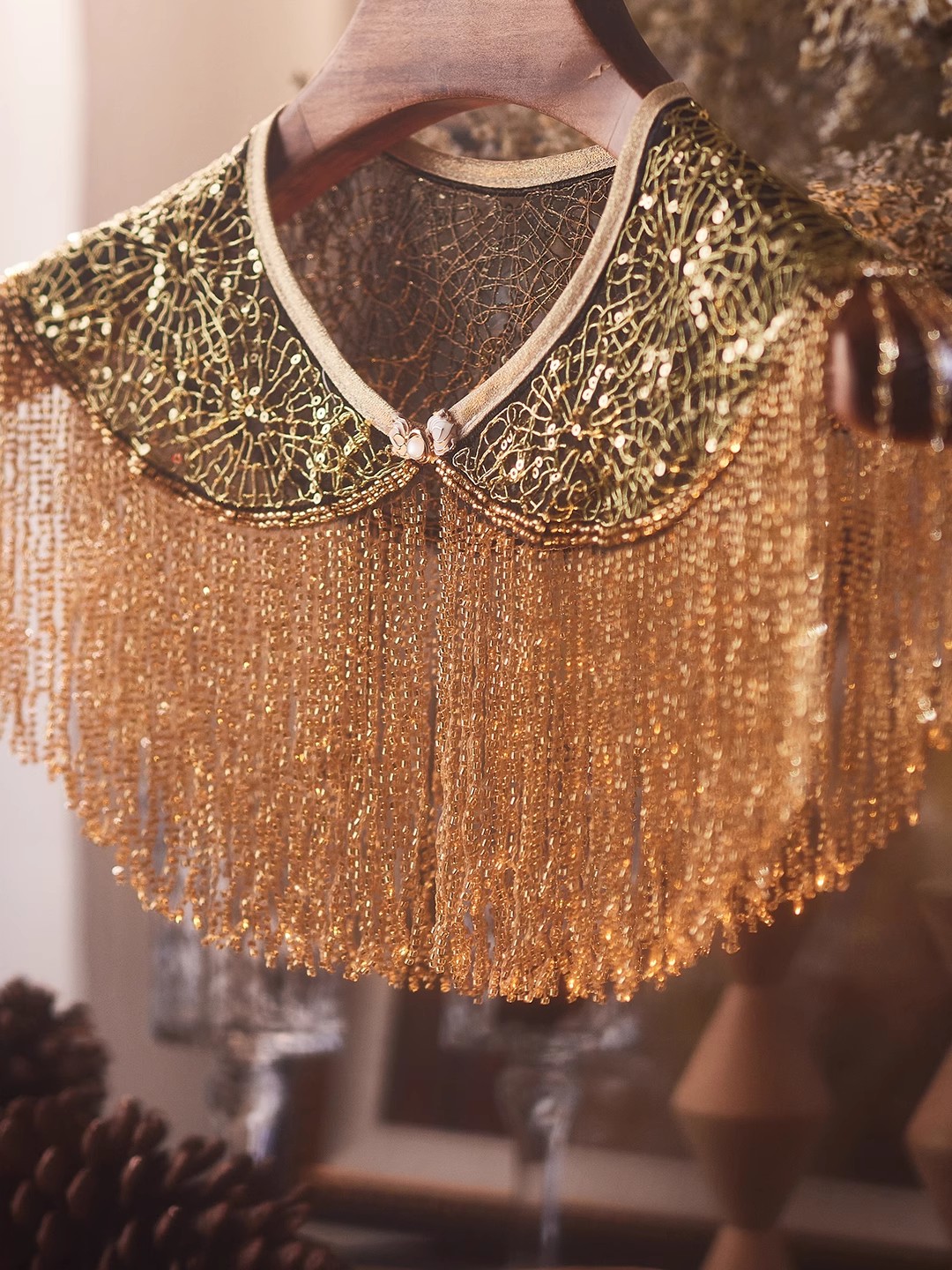 ผ้าคลุมไหล่พัชมีนาลูกไม้สีทองส - Vintage Fashion Show บทวิจารณ์และราคา