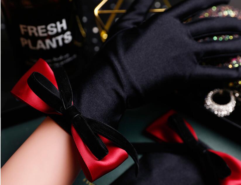 ผู้หญิงElegant Bowถุงมือซาตินส - Vintage Fashion Photographers บทวิจารณ์และราคา