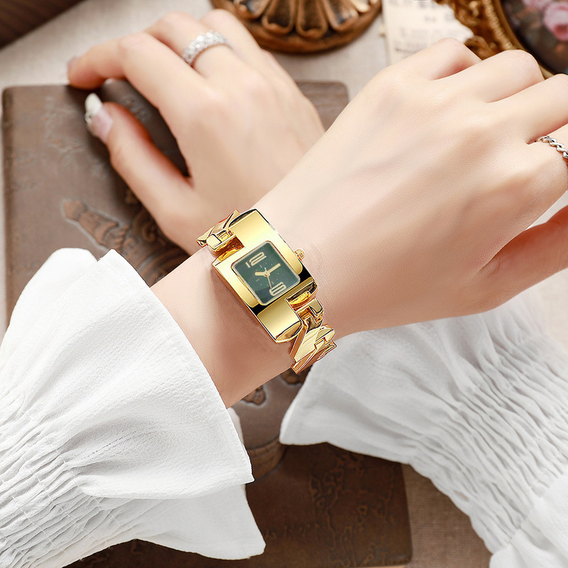 นาฬิกาข้อมือควอตซ์ทรงสี่เหลี่ย - Vintage Fashion Watches บทวิจารณ์และราคา
