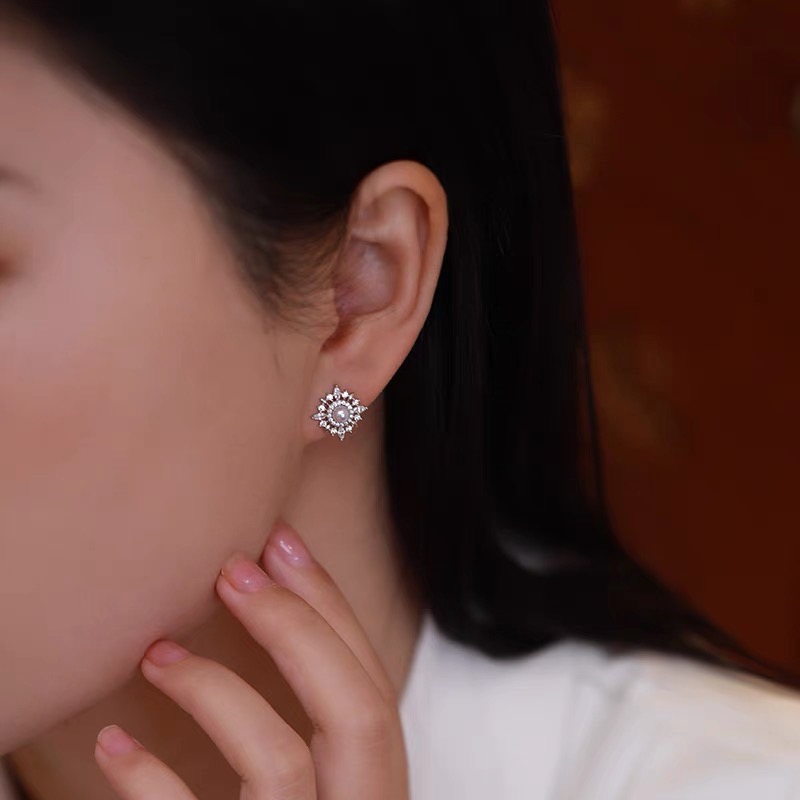 ต่างหูสตั๊ดลายดอกทานตะวันวินเท - Vintage Fashion Center บทวิจารณ์และราคา