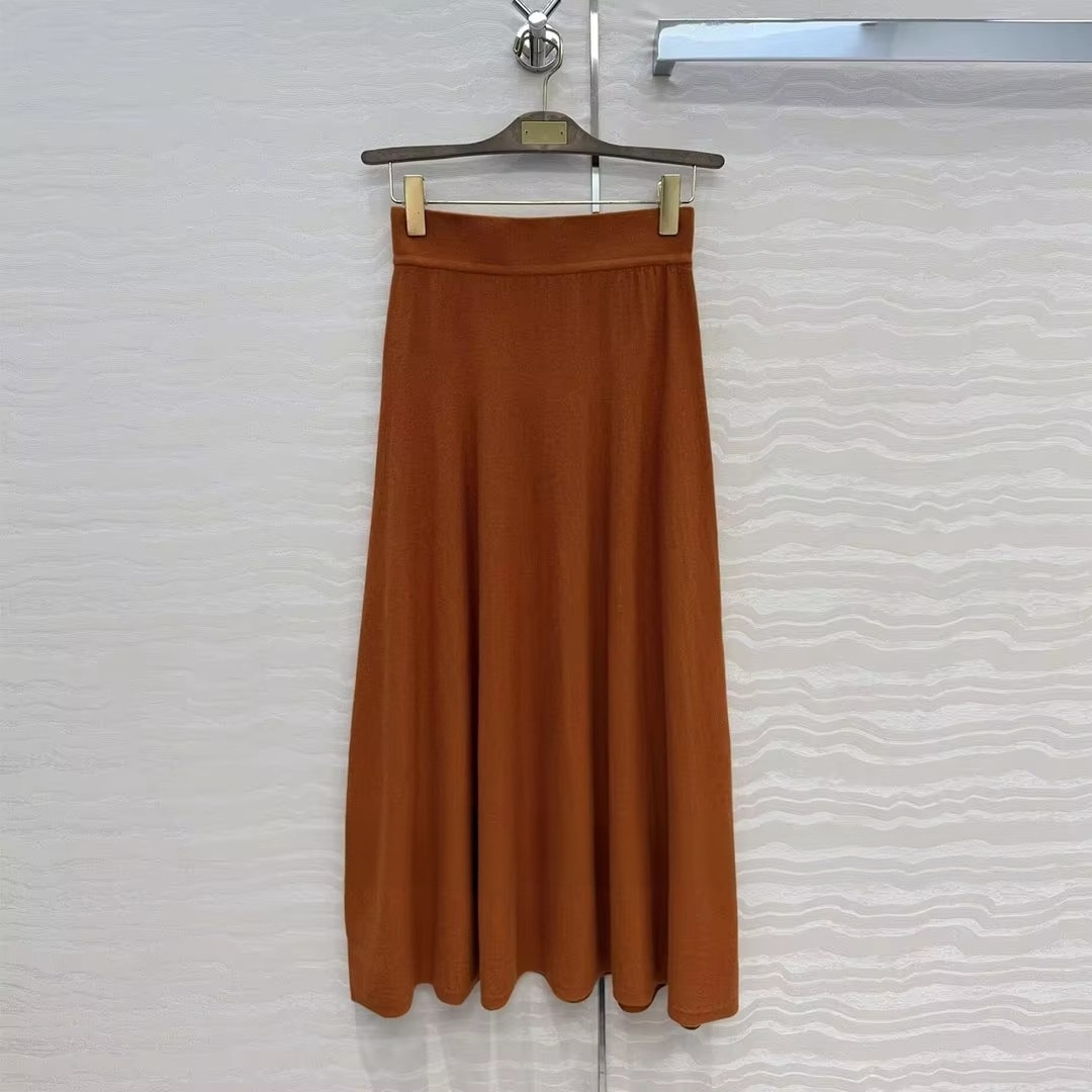 กระโปรงยาวทรงเอไลน์ถักนิตติ้งผ - Vintage Fashion Old Money บทวิจารณ์และราคา